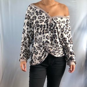 MAHINA cheetah long sleeve